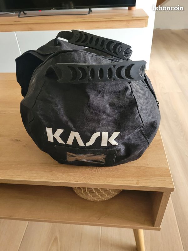 Kask Bambino pro noir (image 6)