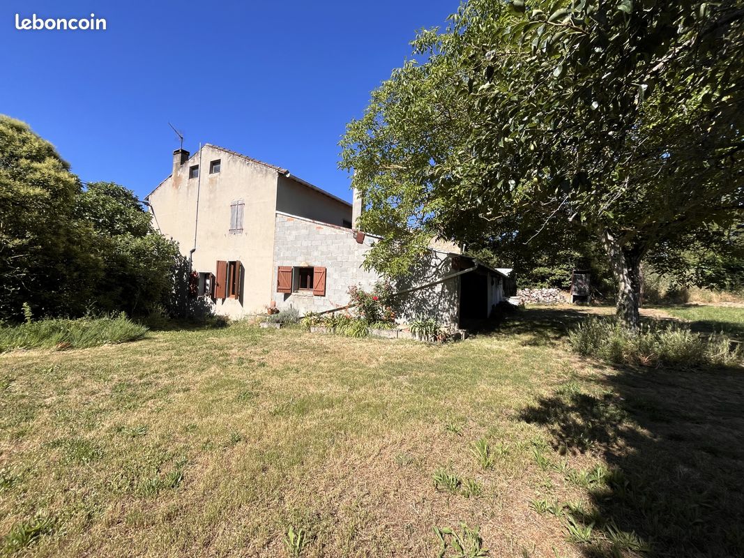 Maison 6 pièces 140 m² · à Mazerolles-du-Razès · 140 m² · 95 000 €