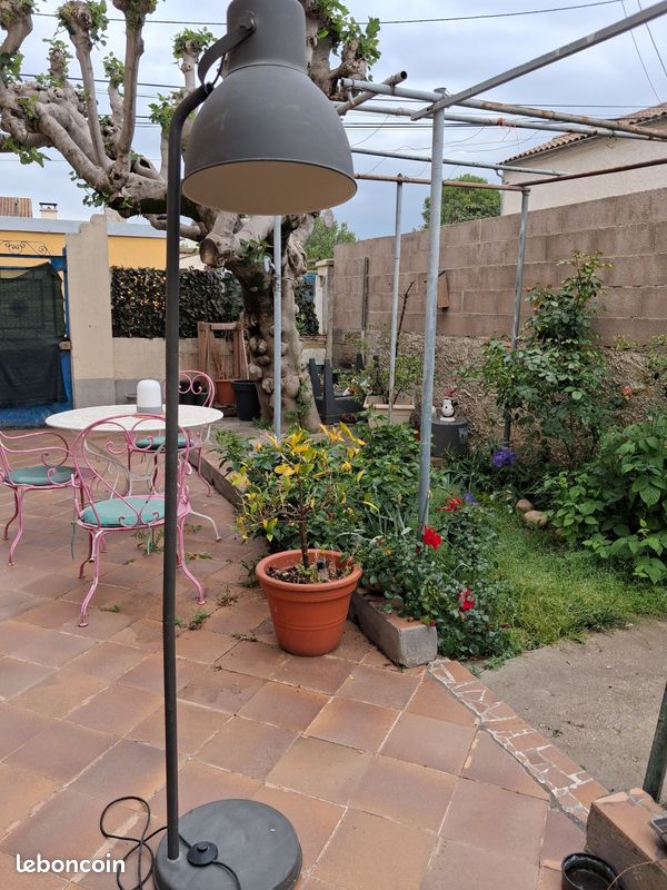 Lampadaire style industriel (image 2)