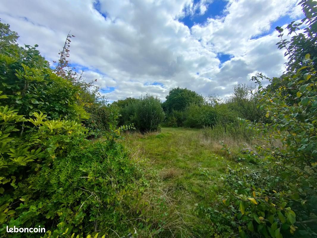 Terrain 2525 m² · à Gommenec'H · 108 000 €