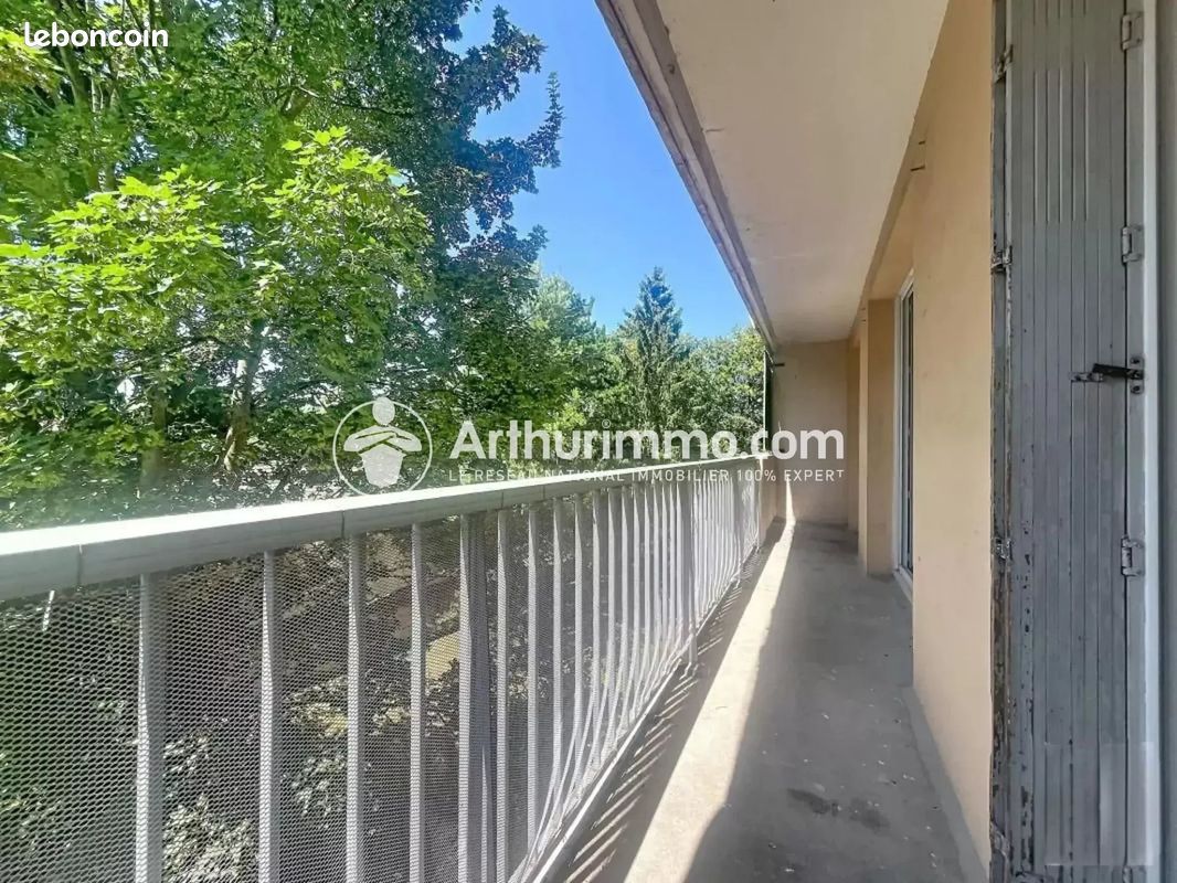 Appartement 4 pièces 73 m² · à Corbeil-Essonnes · 73 m² · 155 000 €
