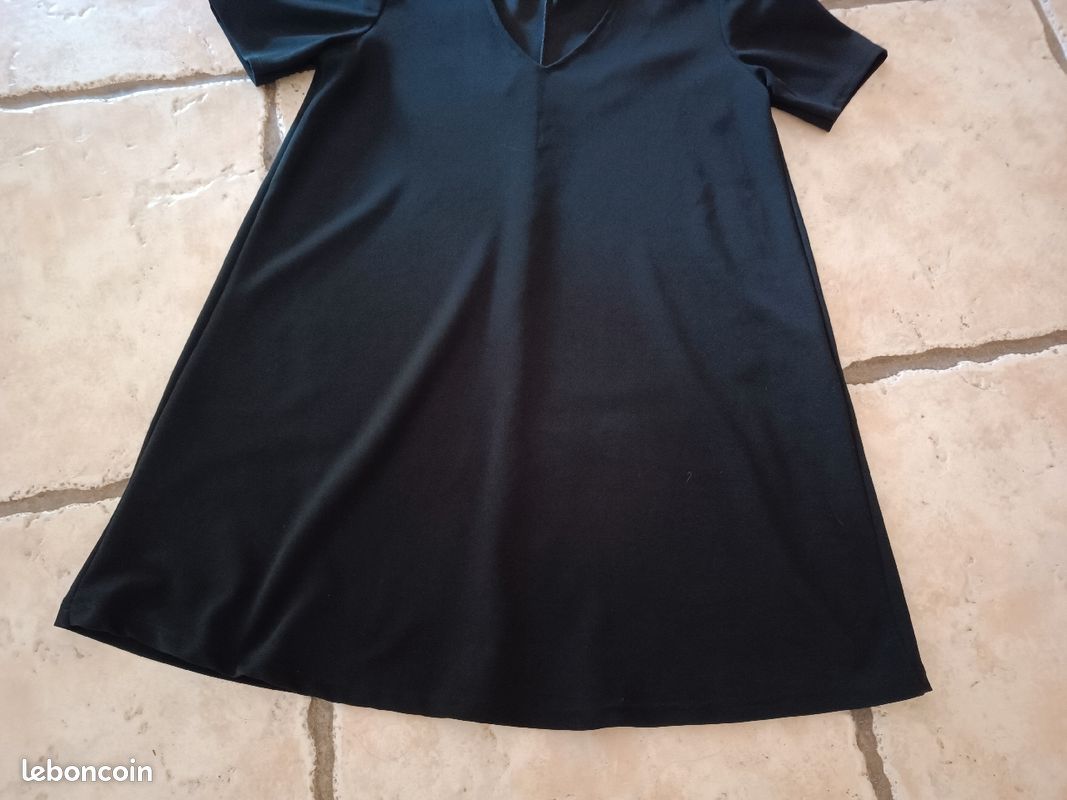 Robe MC noire - Cloothes - T S (image 3)