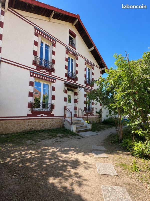 Maison 3 pièces 72 m² · à Villeneuve-le-Roi · 72 m² · 239 000 €