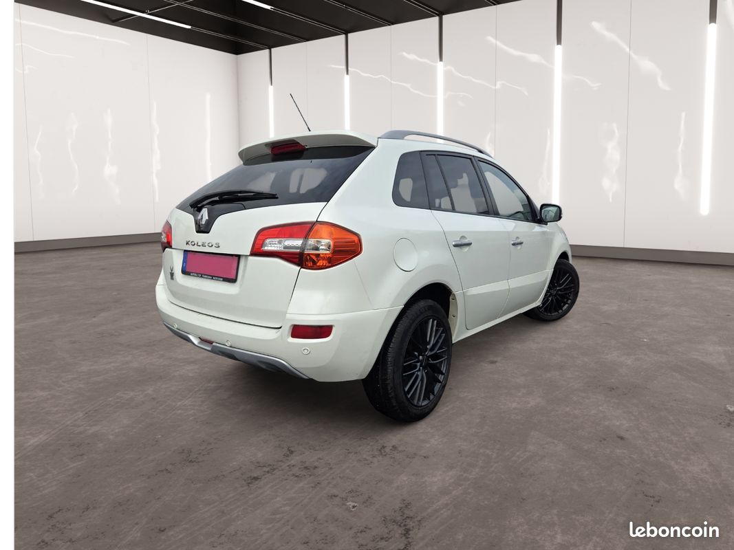 RENAULT Koleos 2.0 dCi 4x4 150 cv BVA * EXCEPTION * CUIR * BOSE * GPS * BLUETOOTH * FULL OPTION (image 2)