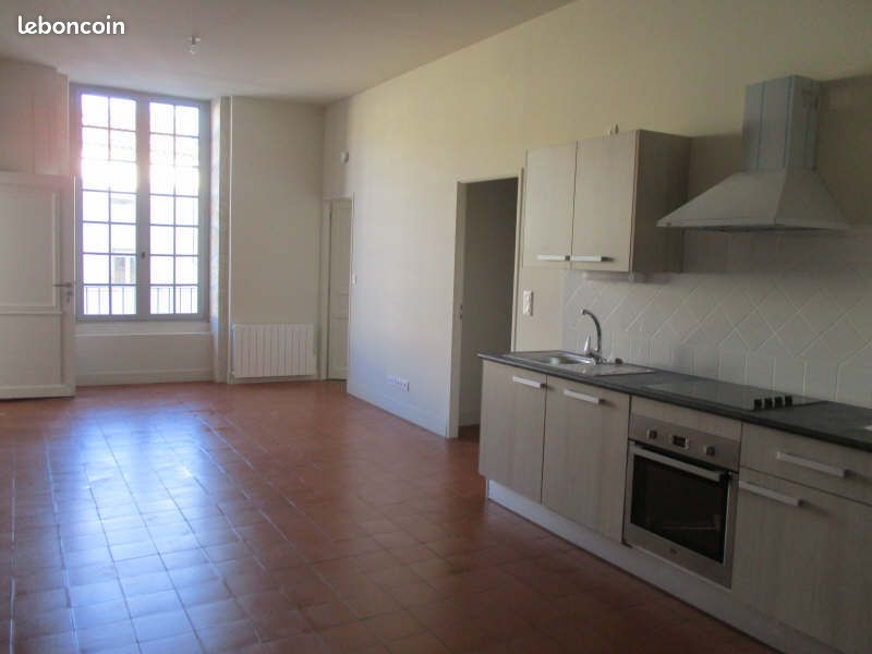 Appartement 2 pièces 44 m² · à Nîmes · 44 m² · 700 €
