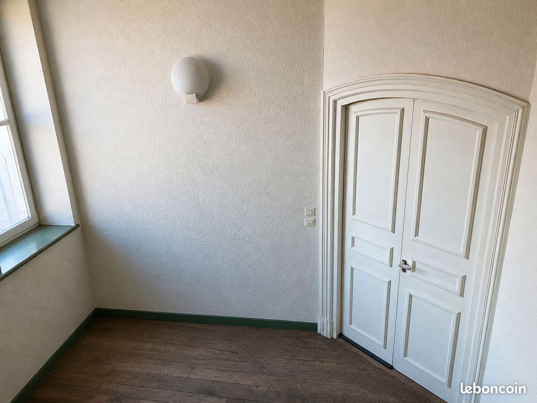 Appartement 4 pièces 138 m² · à Bourg-en-Bresse · 138 m² · 225 000 €
