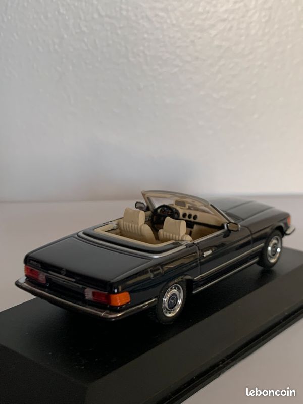 MERCEDES 350 SL CABRIOLET Blanc MINICHAMPS 1:43 de reference 430 03