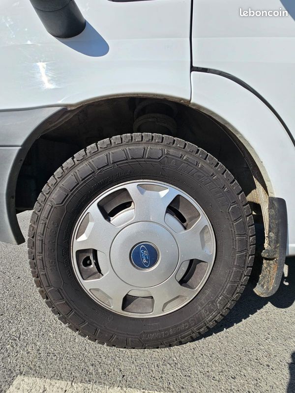 Ford transit trigano carioca 2.2 tdci 110 (image 6)