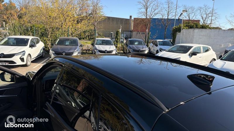 Renault Austral 1.2 E-Tech full hybrid 200ch esprit Alpine - 25 (image 22)