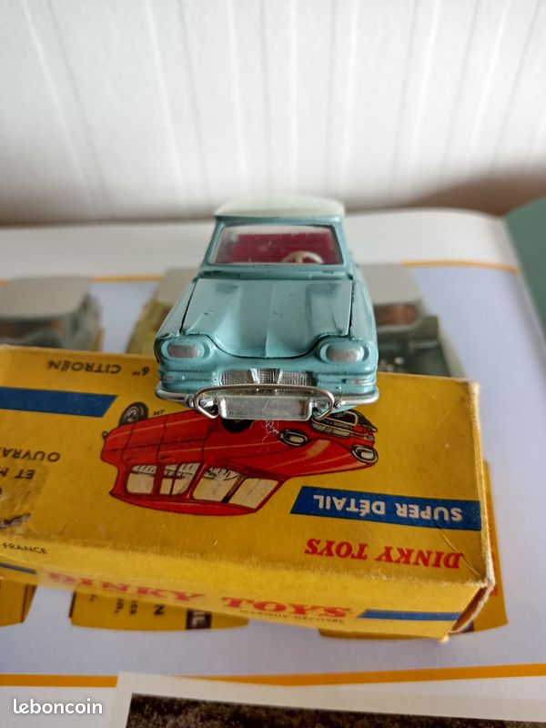 Dinky Toys Ancienne – Citroën 3 CV Ami 6, N°557, Bon état, Sans Boîte