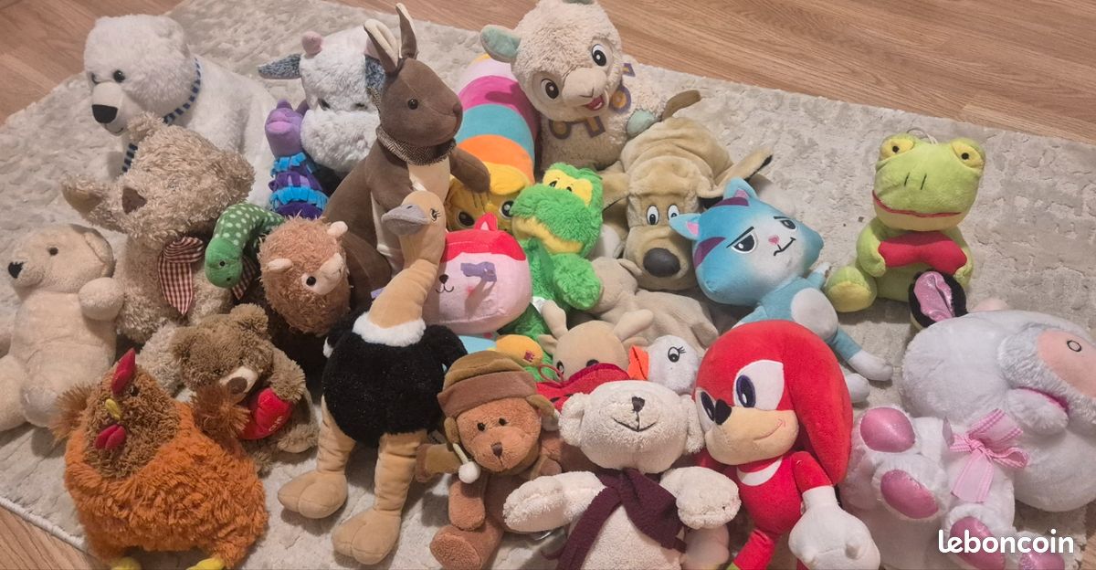 Lot peluches (image 1)