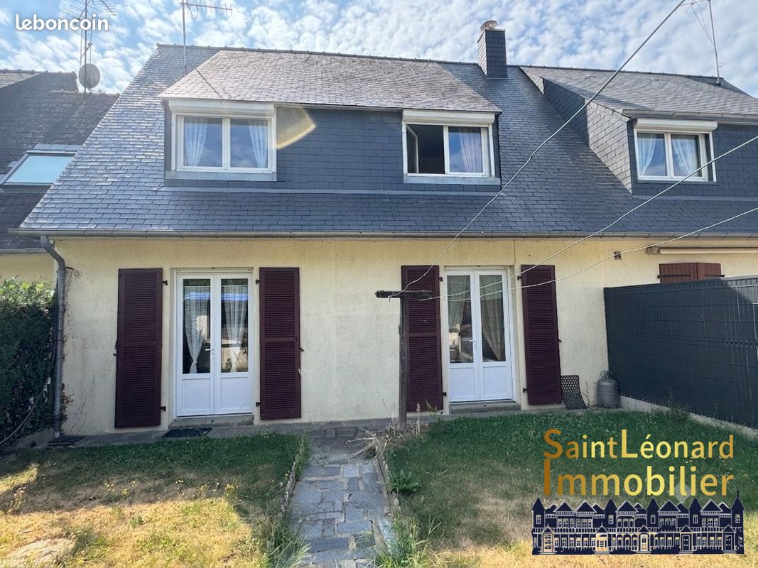 Maison 4 pièces 103 m² · à Lécousse · 103 m² · 185 000 €