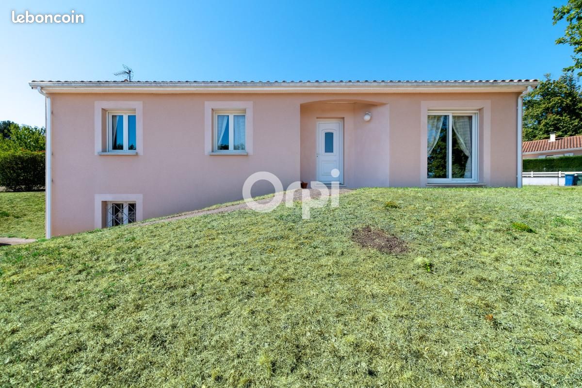 Maison 5 pièces 95 m² · à Rilhac-Rancon · 95 m² · 234 800 €