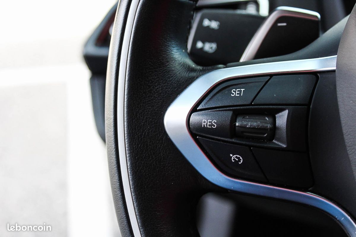 Bmw i8 pure impulse bva (image 20)