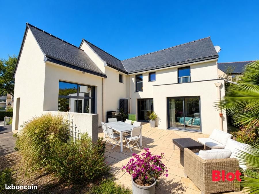 Maison 5 pièces 193 m² · à Saint-Briac-sur-Mer · 193 m² · 1 299 990 €