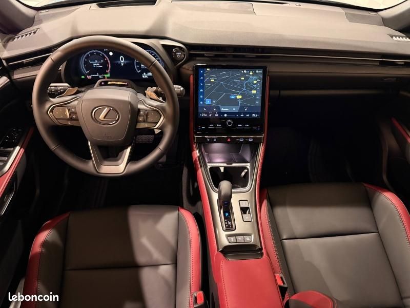 Lexus LBX 1.5 136ch Vibrant Edition 2WD MY26 (image 9)