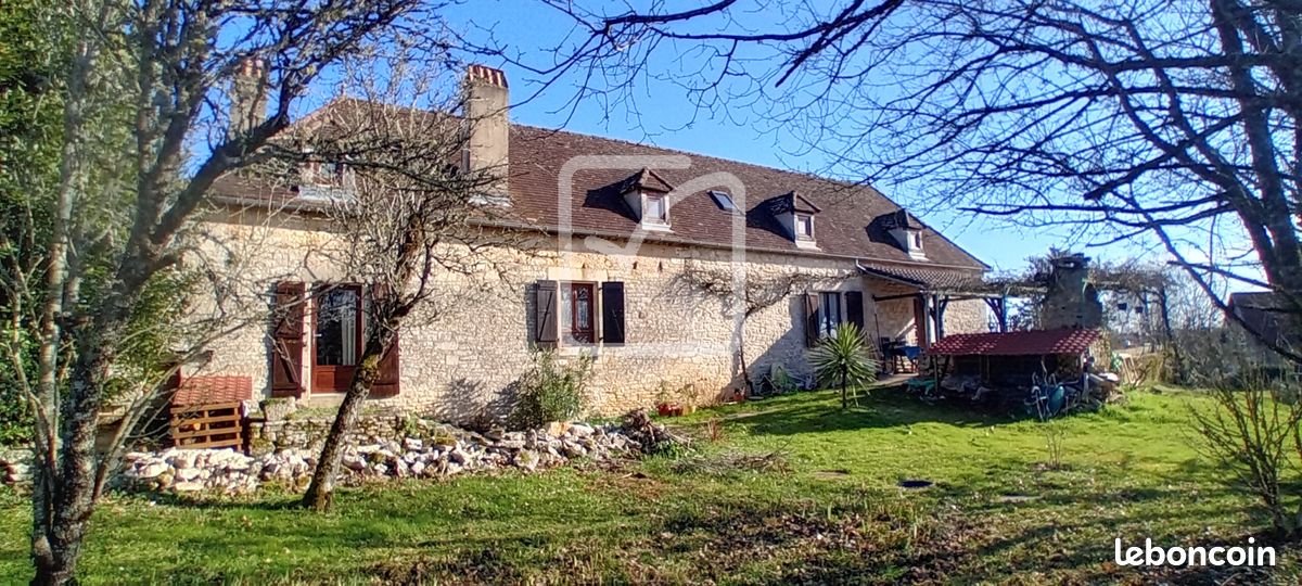 Maison 6 pièces 179 m² · à Cuzance · 179 m² · 313 000 €