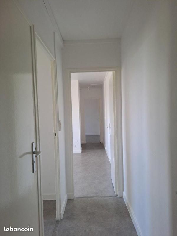 Appartement 3 pièces 49 m² · à Bar-le-Duc · 49 m² · 325 €/mois