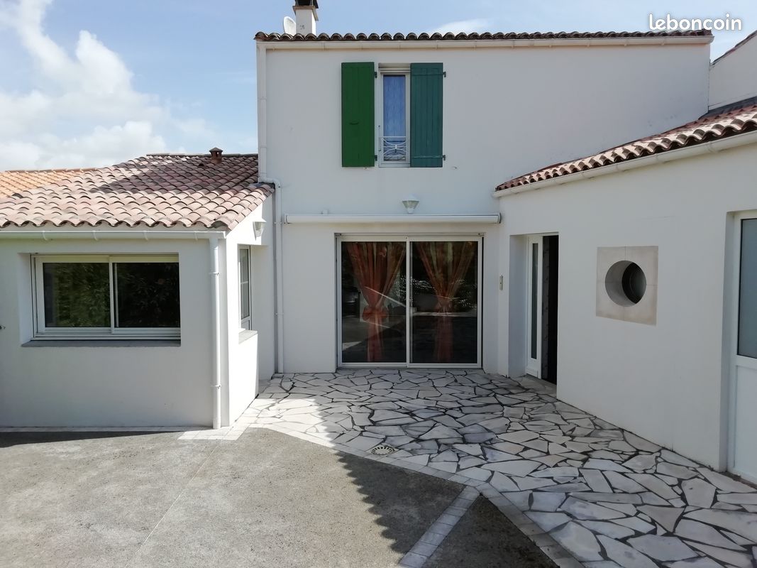 Maison 4 pièces 134 m² · à La Flotte · 134 m² · 640 000 €