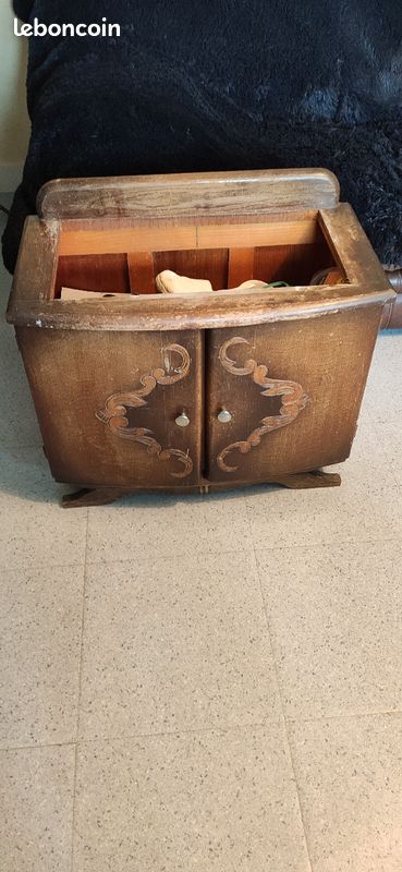 Ancien meuble de chevet (image 3)