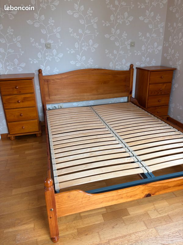 Chambre complète BOSTON : Lit adulte 140 x 190 + Commode + 2 Chevets Chambre complète BOSTON : Lit adulte 140 x 190 + Commode + 2 Chevets