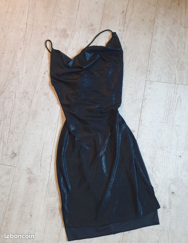Robe sexy dos nu (image 9)