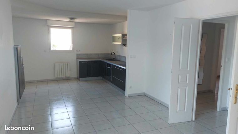 Location appartement et maison à louer La Tour-du-Pin (38110) - leboncoin