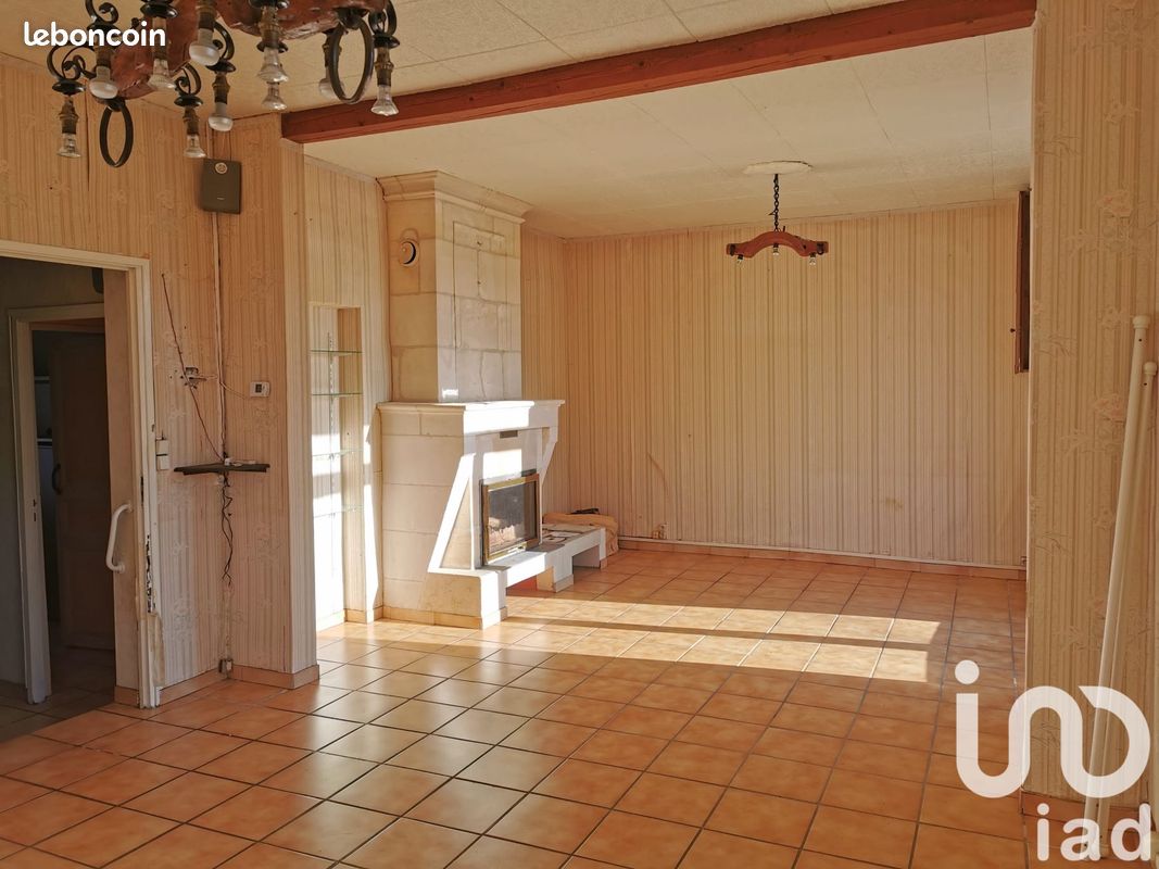 Maison 4 pièces 93 m² · à Coutras · 93 m² · 120 000 €