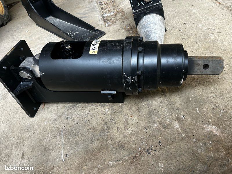 Tarière haener HEB 6000A pour pelle 5/9t (image 1)