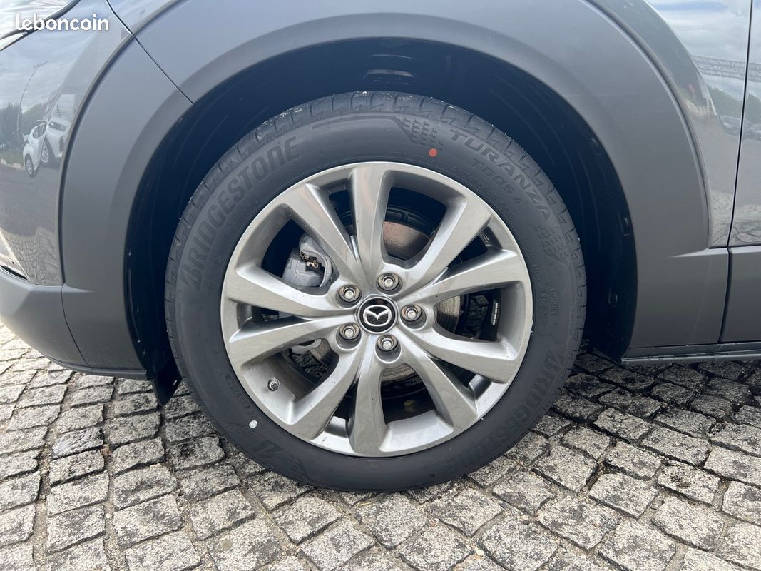 MAZDA CX-30 2.0L e-SKYACTIV X M Hybrid 186 ch 4x2 BVA6 Centre-Line (image 9)