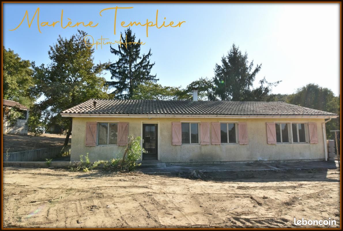 Maison 4 pièces 122 m² · à Araux · 122 m² · 135 000 €
