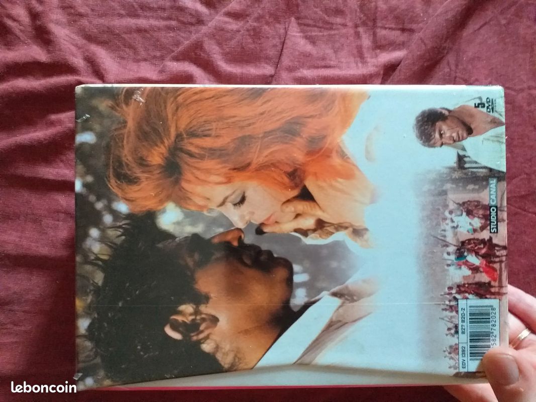 Coffret intégrale Angélique, marquise des anges, neuf (image 3)