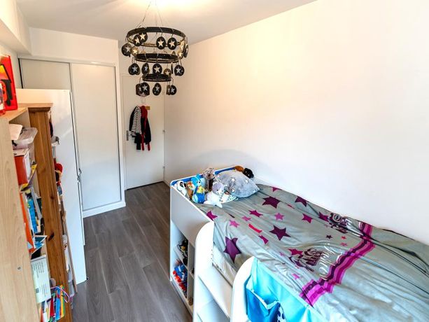 Appartement a louer colombes - 5 pièce(s) - 95 m2 - Surfyn