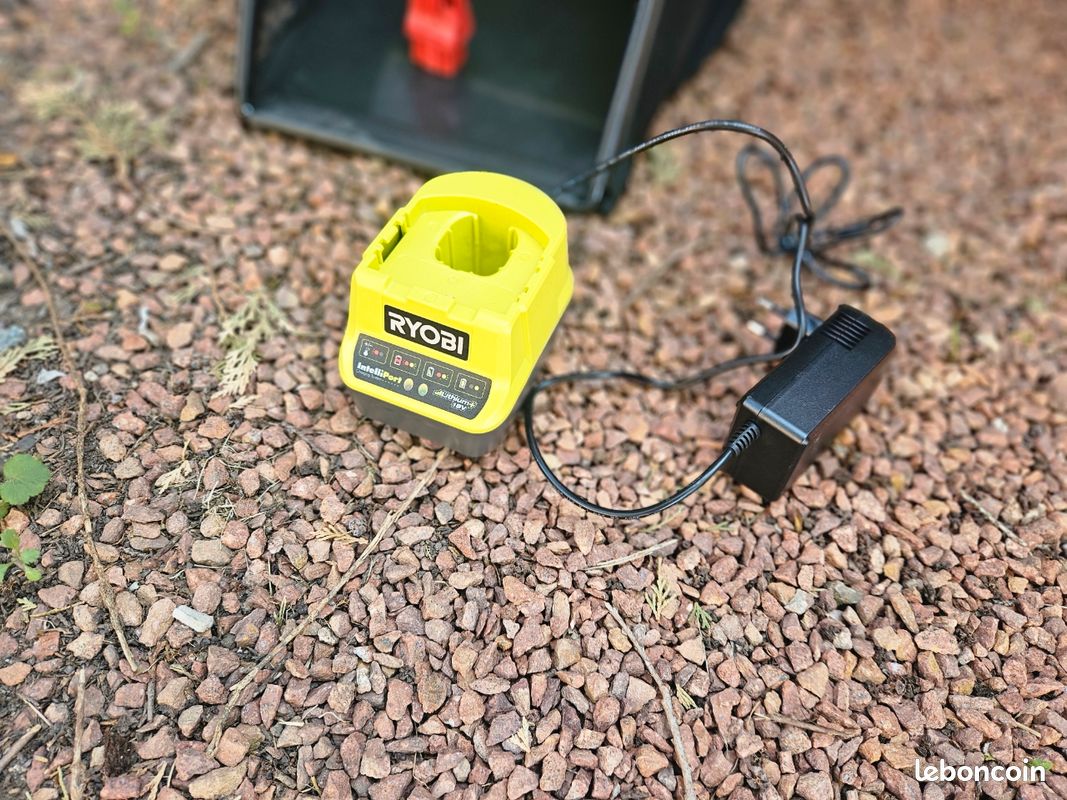 Vends tondeuse Ryobi Hybride + Rotofil Ryobi comme neufs (image 16)