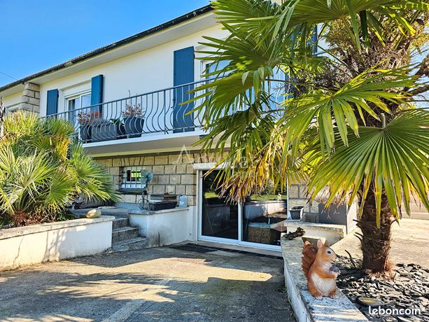 Propriété 12 pièces 276 m²