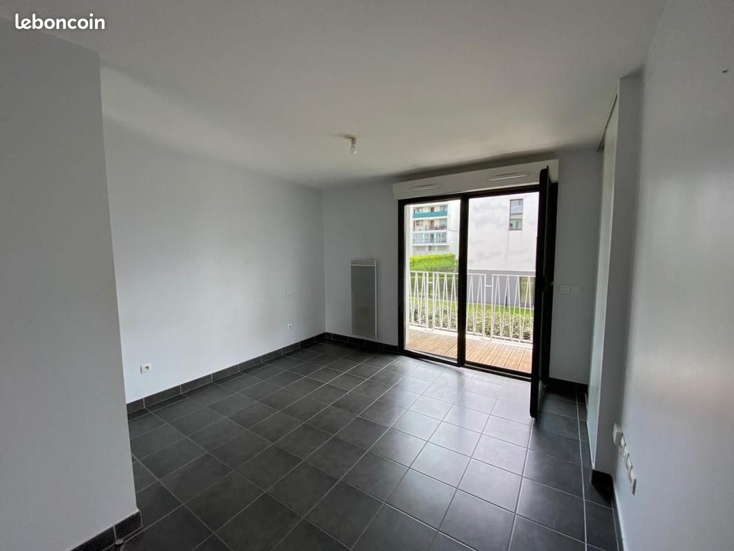 Appartement 1 pièce 27 m² · à Bordeaux · 27 m² · 623 €/mois