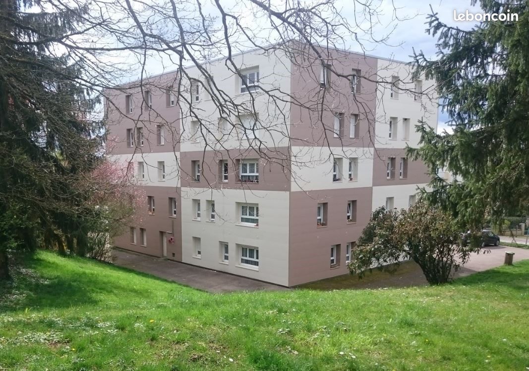 Appartement 4 pièces 80 m² · à Toucy · 80 m² · 532 €