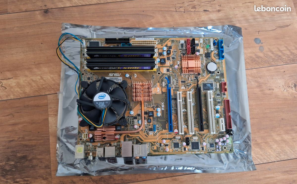 Carte Mère ASUS P5K Rev 1.02G - Socket 775 Pour PC Gamer Ou Bureautique Vintage - Testée OK