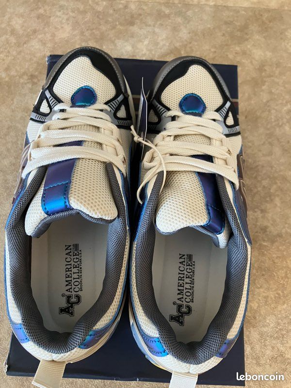 Basket American College NEUF Chaussures
