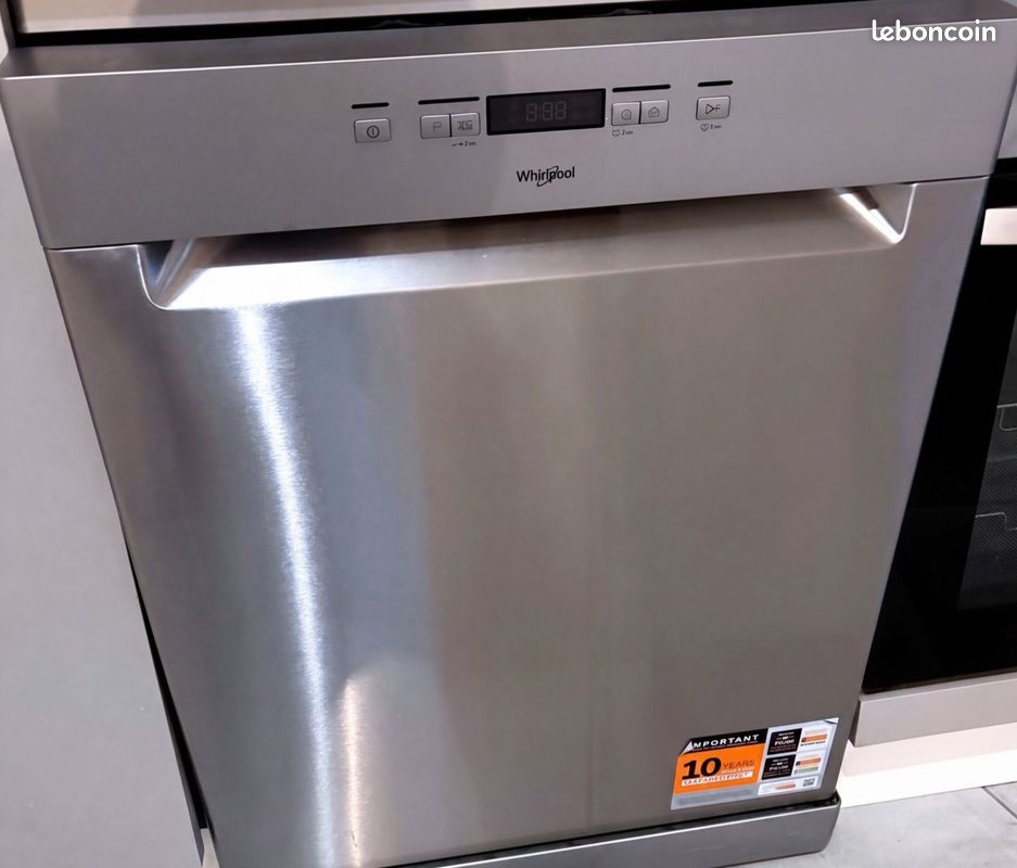 Lave-vaisselle pose libre WHIRLPOOL OWFC3C26X – 14 couverts (image 1)