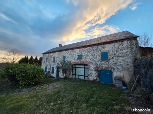Vente - ancienne longère au cœur des Combrailles