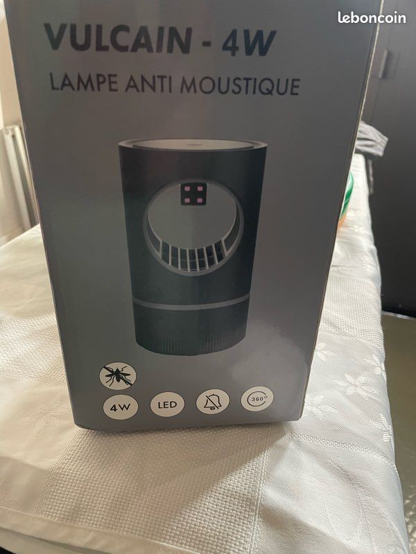 Lampe anti moustique (image 1)