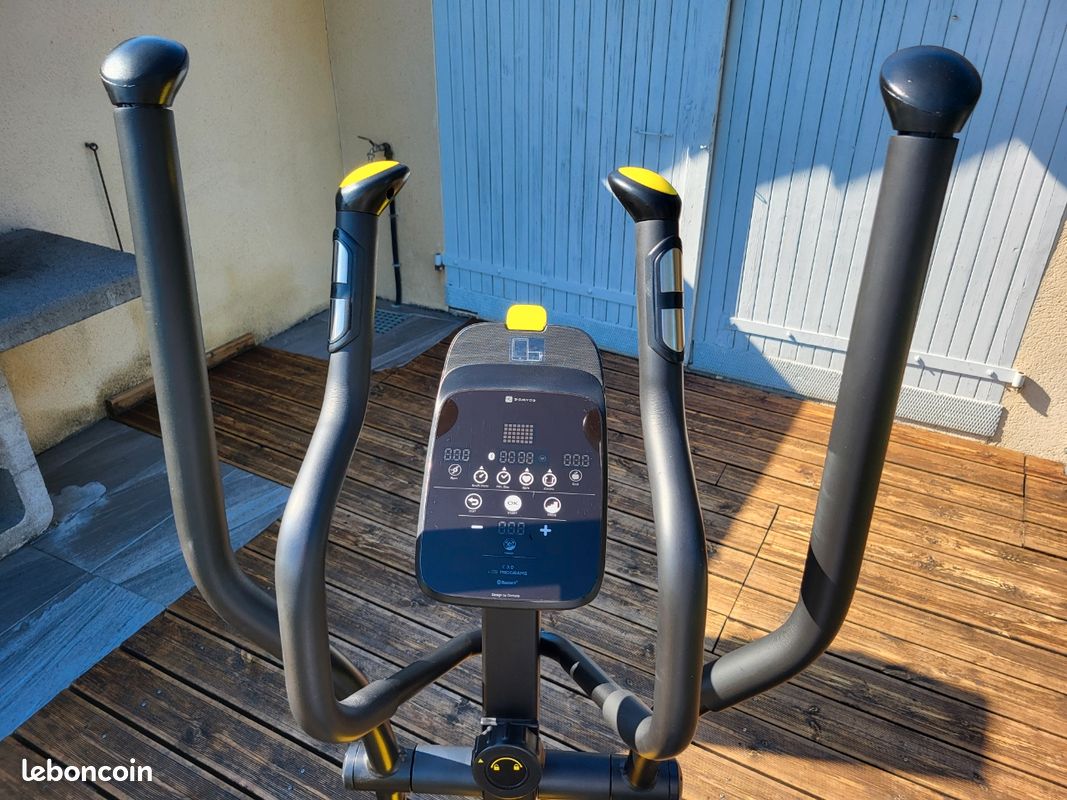 Elliptique EL520 auto-alimentée Sport Plein air