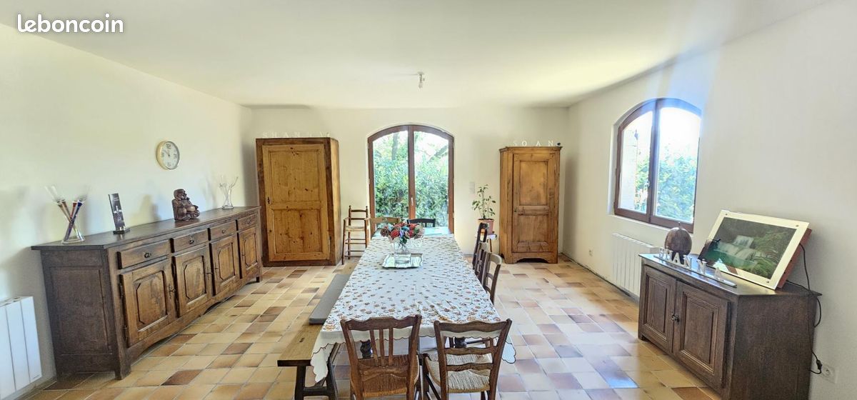 Maison 7 pièces 220 m² · à Brullioles · 220 m² · 380 000 €