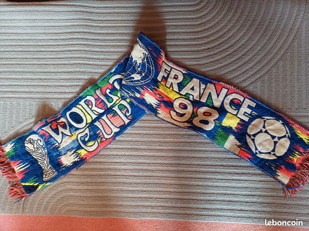 Echarpe equipe de france annee 98 neuve - Collection