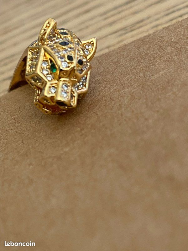 Bague Plateau Cougar/panthère Couleur Or - Taille 56, Style Vintage, Unisexe - Occasion Impeccable