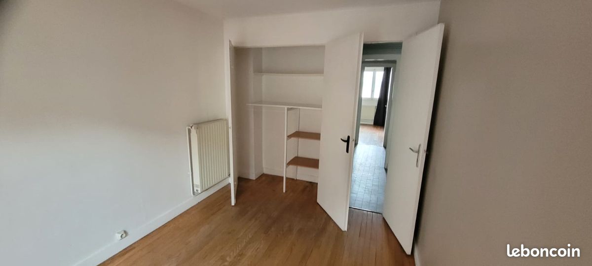 Appartement 3 pièces 60 m² · à Saint-Étienne · 60 m² · 435 €
