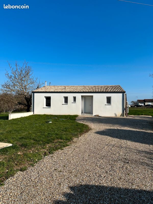 Maison 4 pièces 87 m² · à Saintes · 87 m² · 950 €/mois