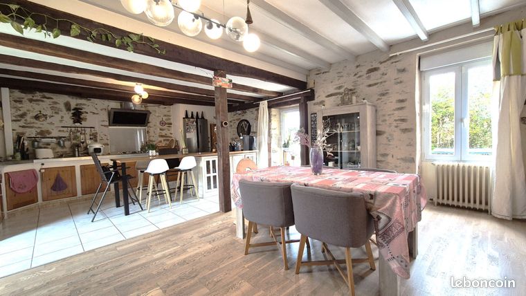 Maison 5 pièces 176 m²