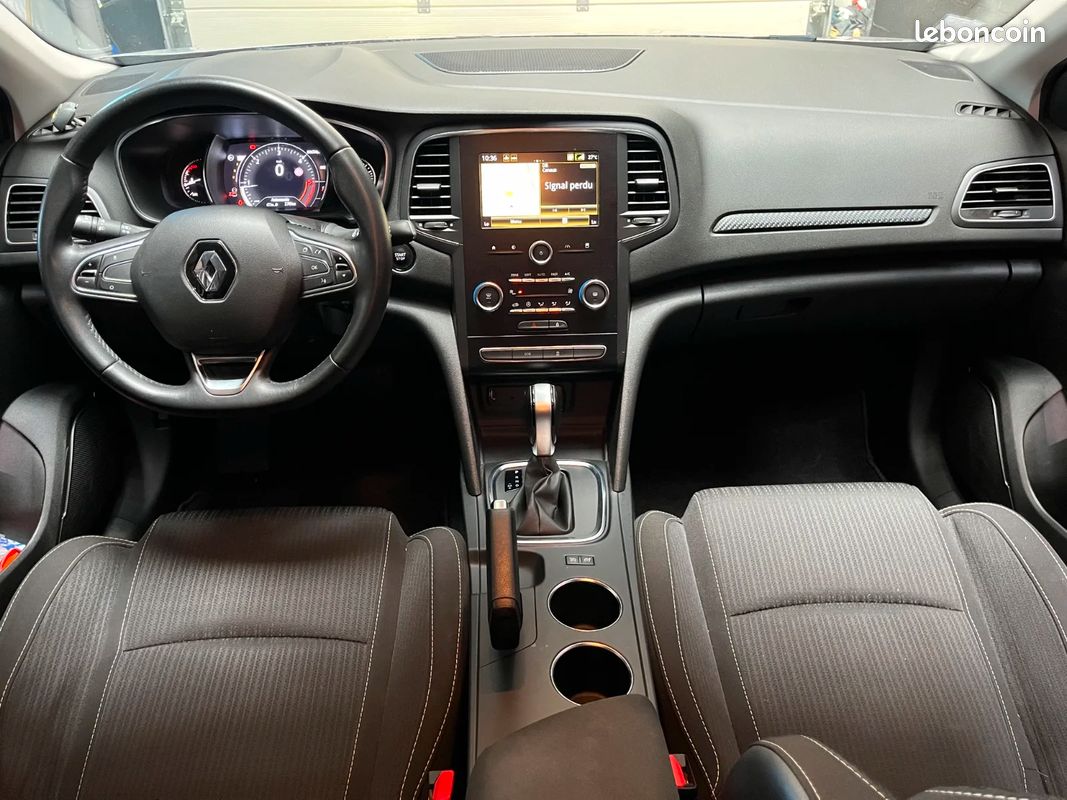 RENAULT MEGANE IV BERLINE Blue dCi 115 EDC - Business INTENS (image 17)